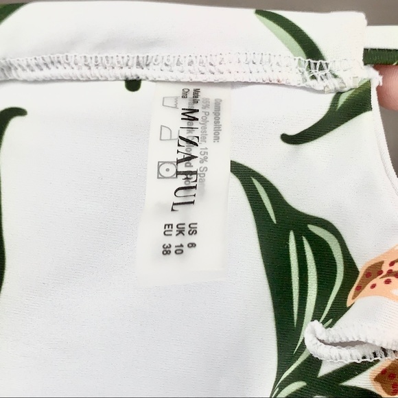 ZAFUL Cutout Floral Tie Side Bikini Top - Picture 5 of 5